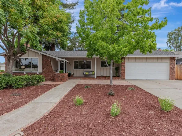 2669 Yorkton Dr, Mountain View, CA 94040