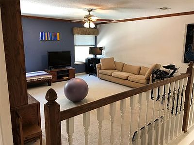 3rd image of 7921 Whispering Woods Ln