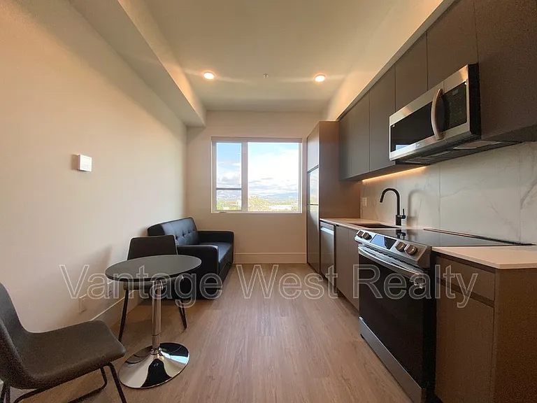 720 Klo Rd #503 — Photo 6