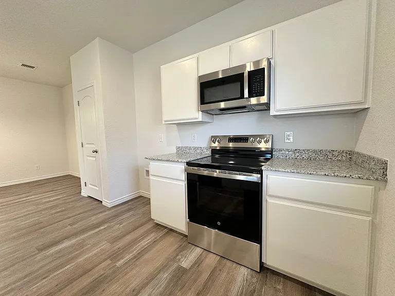 234B Dolphin Dr — Photo 14