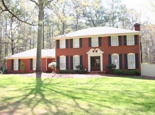 10290 Hutcheson Ferry Rd, Chattahoochee Hills, GA 30268