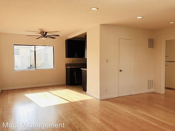 3rd image of 3105 S Durango Ave APT 11