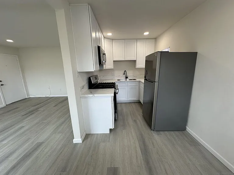 1109 S 36th St #3 — Photo 11
