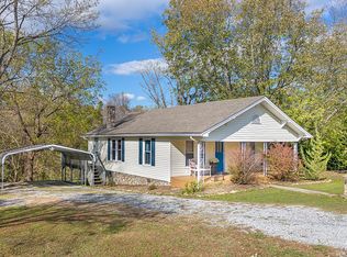 120 Hauss Ridge Rd SE, Valdese, NC 28690