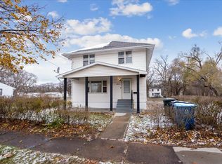 411 Sumner St, Waterloo, IA 50703