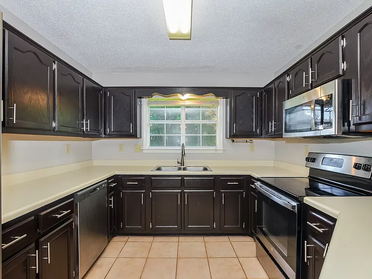 6641 Bright Star Ln — Photo 11