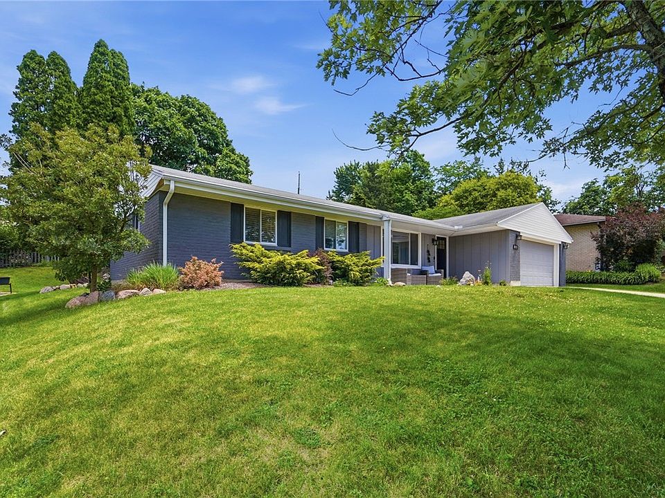 1st image of 2719 Marigold Dr