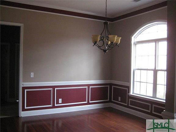 5th image of 333 Westminster Dr