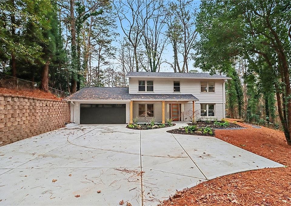 1st image of 3841 Brooklawn Ct NE