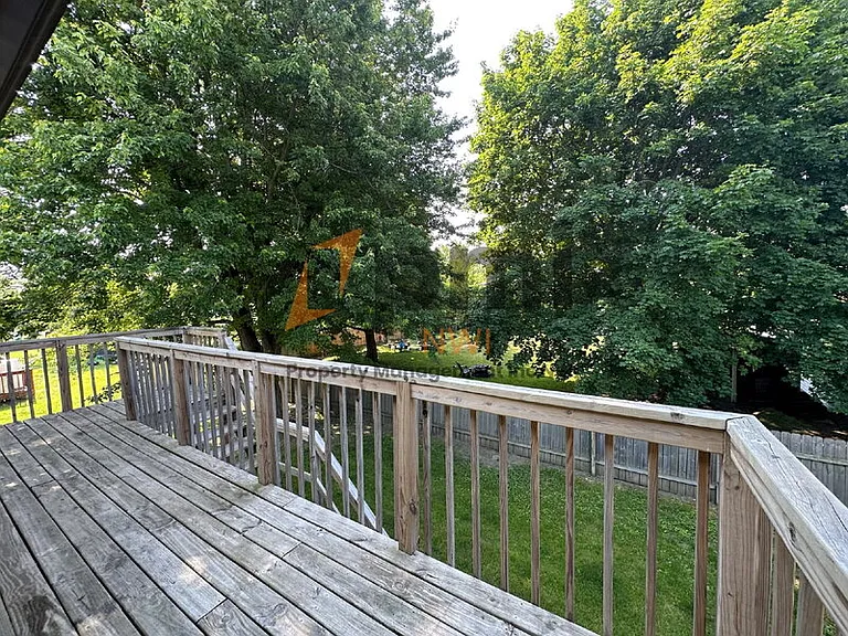 5831 Creekview Ct W #4 — Photo 9