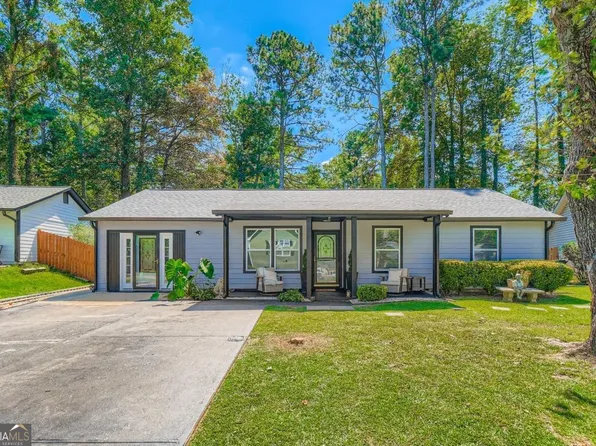 1507 Locust Log Way, Austell, GA 30168