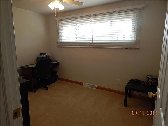 5th image of 1057 Huston Dr