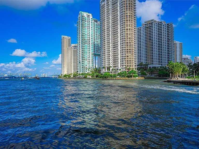 200 Biscayne Boulevard Way #5001 — Photo 43