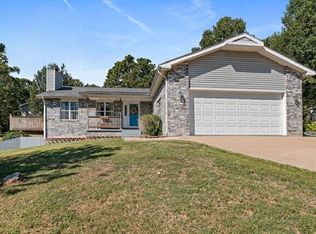 1744 Fawn Dr, Neosho, MO 64850