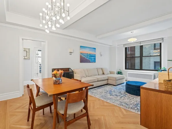 440 West End Avenue image 3 of 9