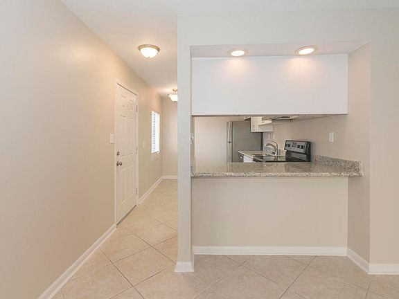 4th image of 228 Amberjack Dr Unit 7