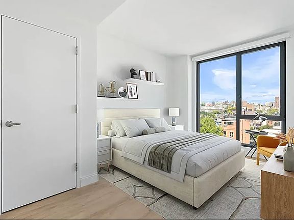 5th image of 300 W 136th St #6G