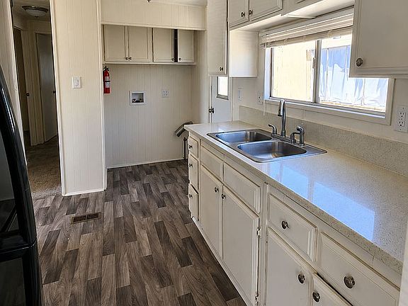 2nd image of 15540 Allie St #32