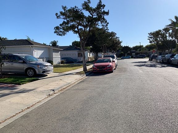 5th image of 11256 Woolford St