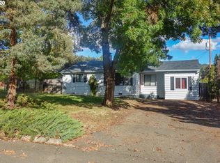 3073 Vine St, Roseburg, OR 97470