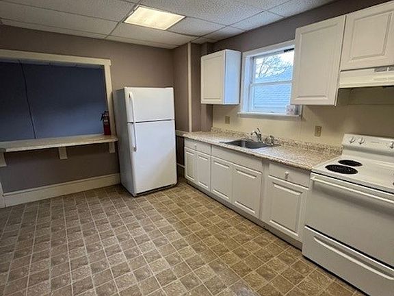 3rd image of 1 W Garibaldi Ave #4