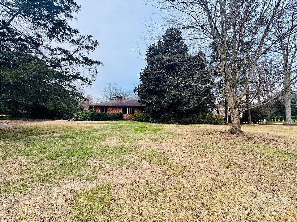 1st image of 6001 Lansing Dr