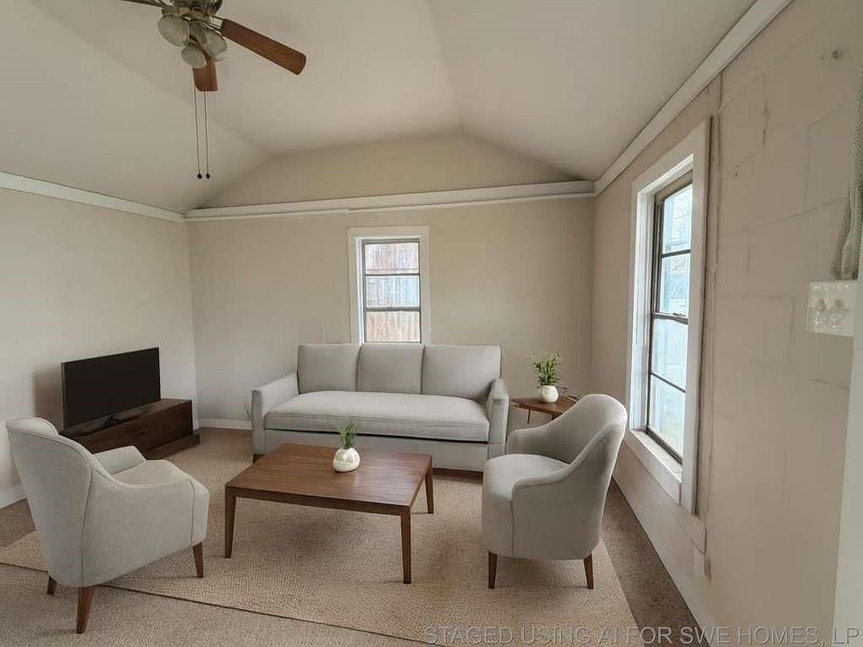 1st image of 9583 S 3rd Street Rd