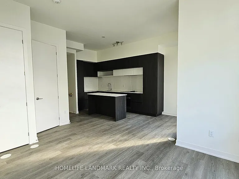 8 David Eyer Rd #1218 — Photo 2