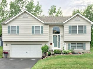 60 3rd Ave, Oswego, NY 13126