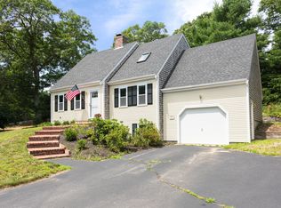 24 Briar Patch Rd, Osterville, MA 02655