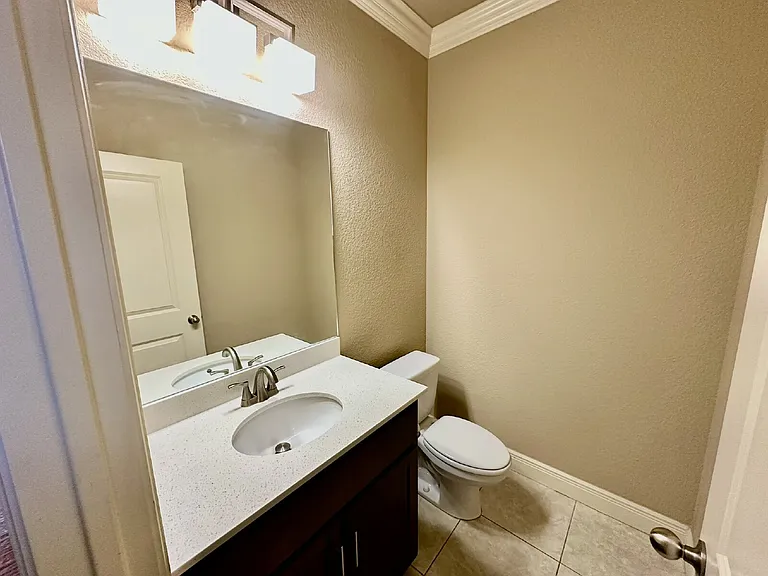 6613 W Valley View Rd — Photo 6
