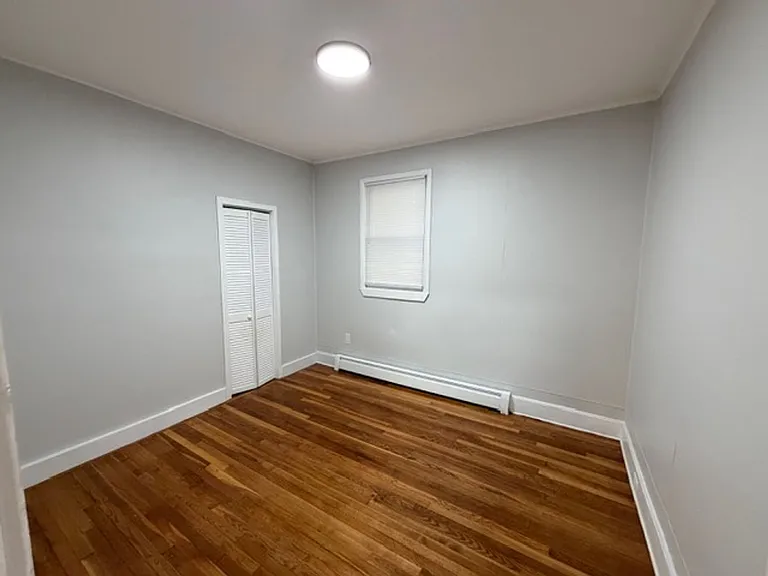 17 Pearl St — Photo 18