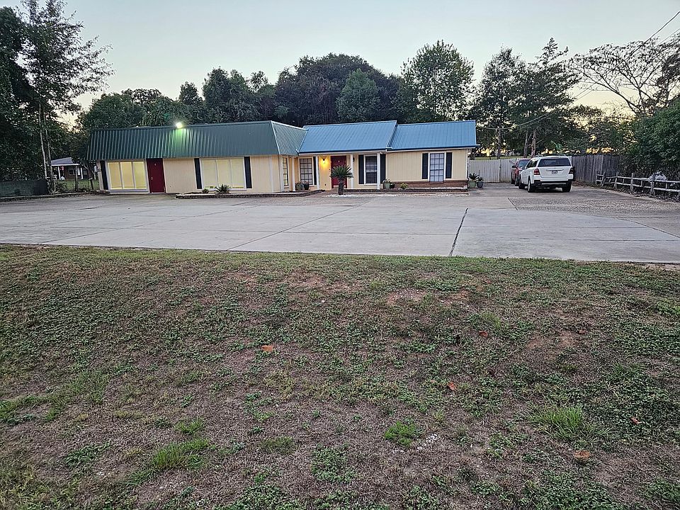 4548 Schillinger Rd S, Mobile, AL 36619 Zillow