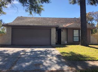 6902 Foxfield Ln, Humble, TX 77338