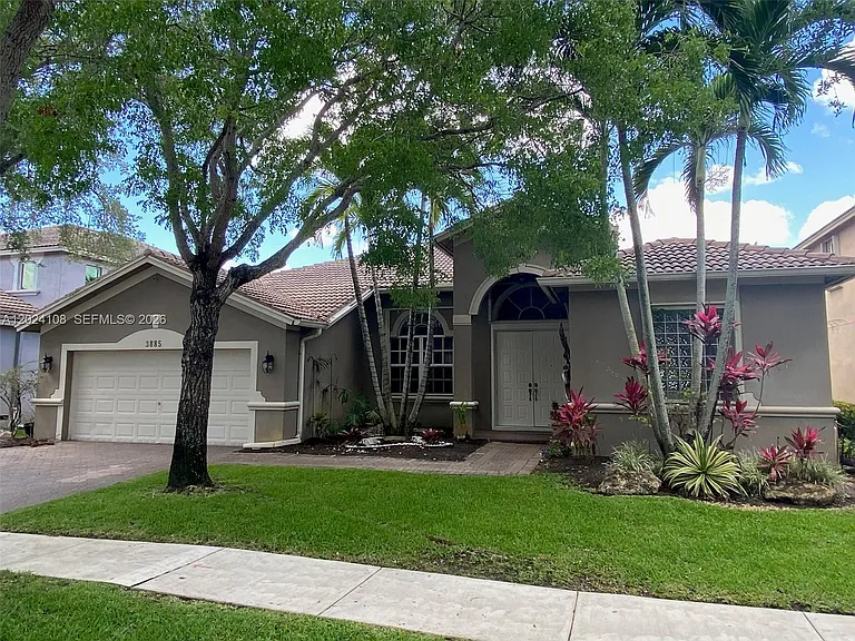 3885 E Hibiscus St — Photo 1