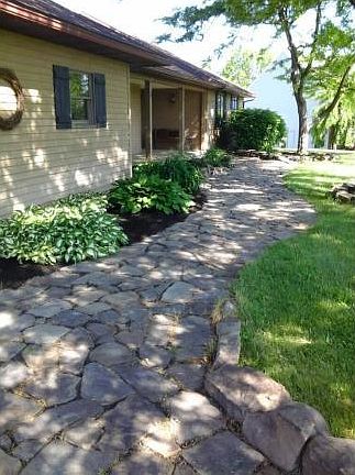 2nd image of 157 Sunset Dr