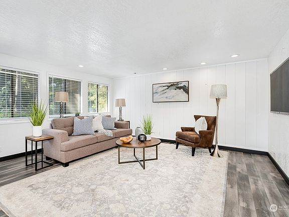 5th image of 16204 NE 160th Street