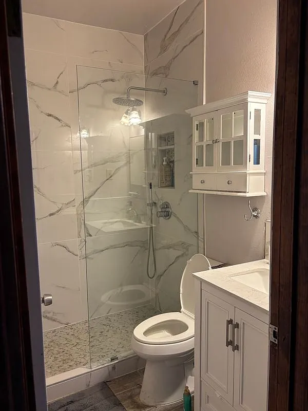 3 bed, 2.0 bath, 1799 sqft, $1,850 — Photo 3