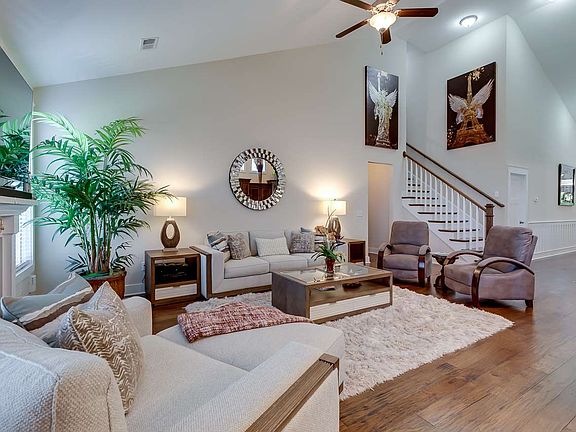 5th image of 520 Serendipity Ln