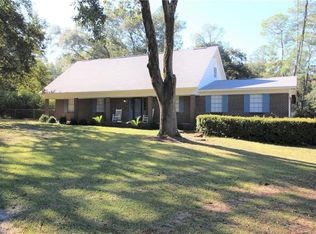 10124 Border Dr W, Grand Bay, AL 36541
