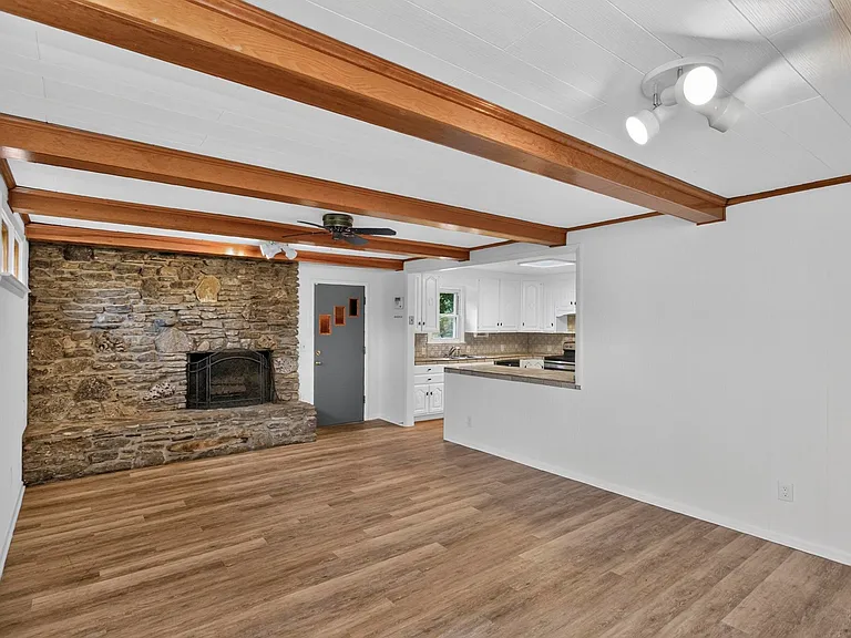 214 Blanchard Pl — Photo 14