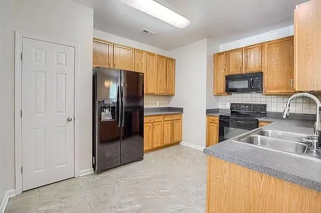 1500 Oxleymare Dr — Photo 9
