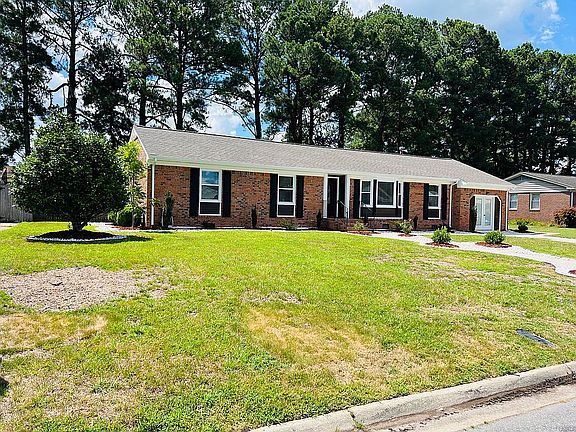 2nd image of 809 Arnold Palmer Dr