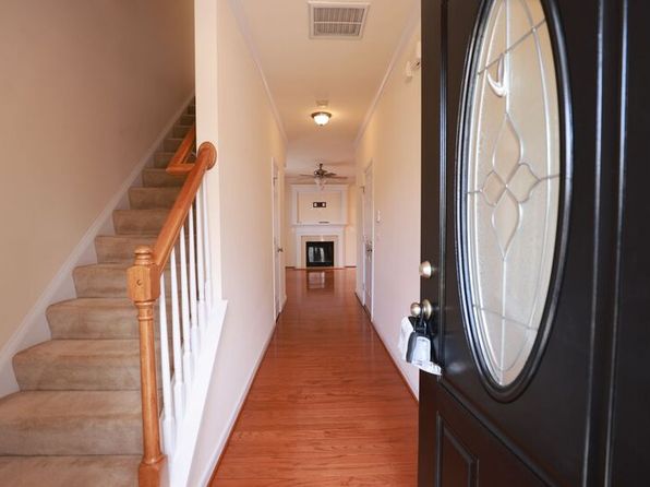 10360 Caracara Dr, Ashland, VA 23005