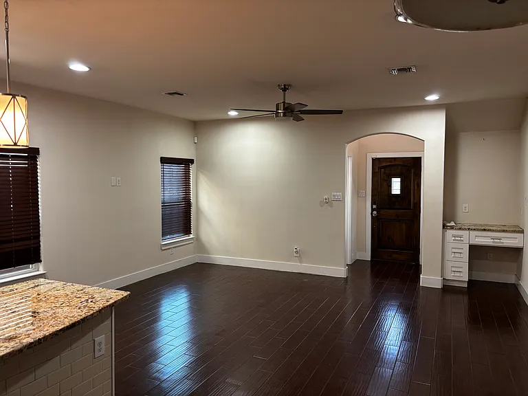 2854 Moncayo Dr — Photo 10