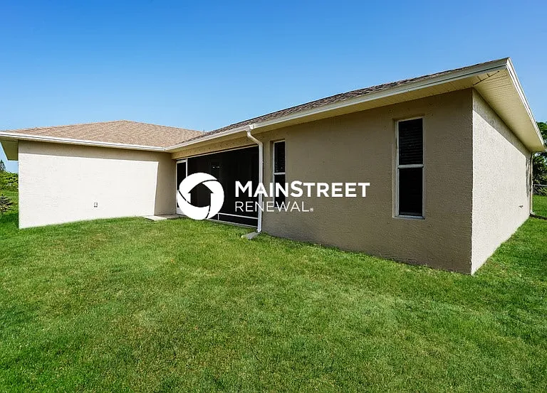 1124 NE 32nd Ln — Photo 16