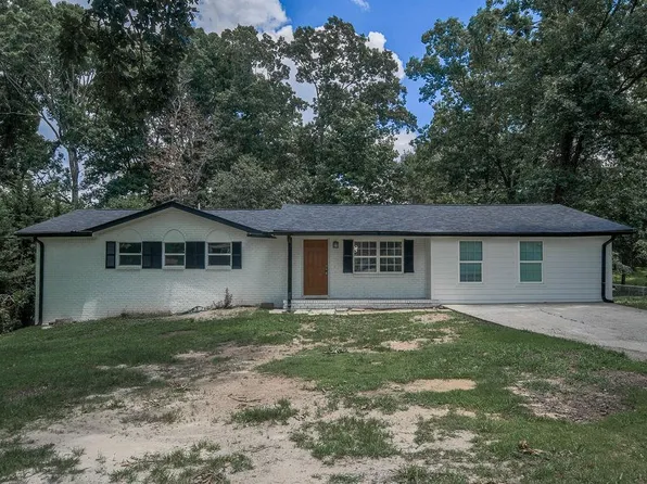 3420 Nina Ct, Douglasville, GA 30135