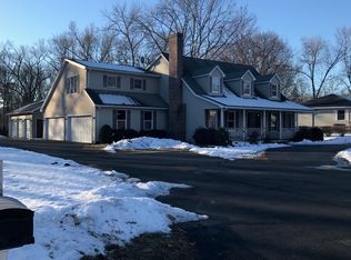5 Plainville Cir, South Hadley, MA 01075
