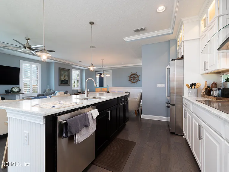 4541 Eden Bay Dr — Photo 12