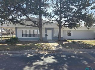 300 W Buena Vista St, Roswell, NM 88203